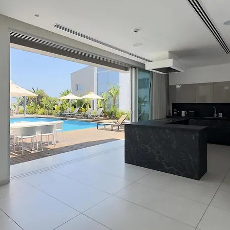 Vila Cove Seaview - Neptune