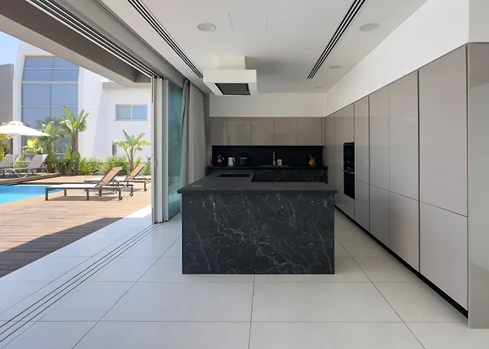 Vila Cove Seaview - Neptune *