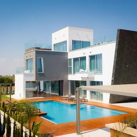 Cove Seaview - Neptune Ayía Nápa