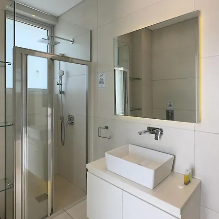 Villa Cove Seaview - Neptune