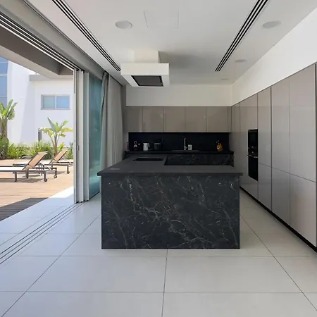 Villa Cove Seaview - Neptune *