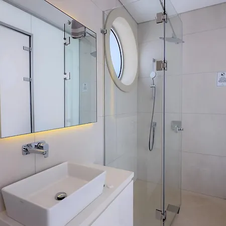 Cove Seaview - Neptune