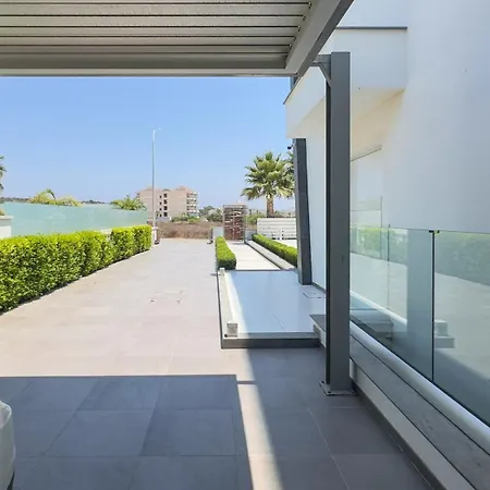 Villa Cove Seaview - Neptune *