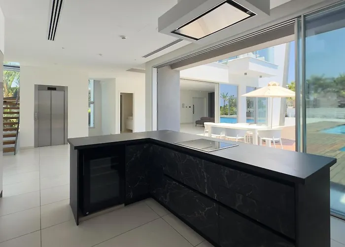 Cove Seaview - Neptune